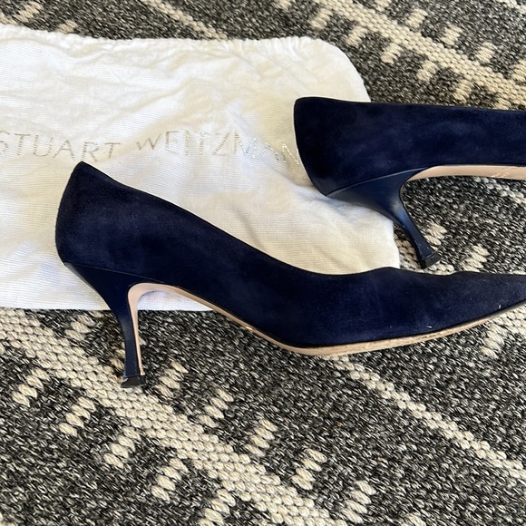 Stuart Weitzman “Stuart 85” Navy Suede Pump - 9 - Picture 11 of 12